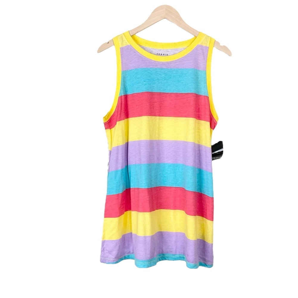 Torrid Striped Classic Fit Tank Top Size Large